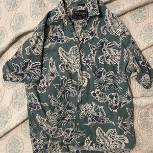 Abercrombie Hawaiian shirt medium